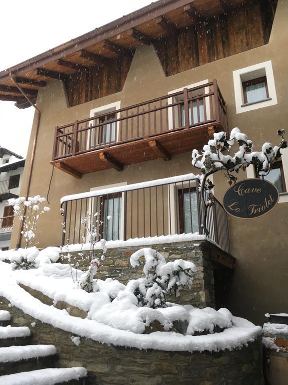Maison Lo Triolet Introd Luaran gambar