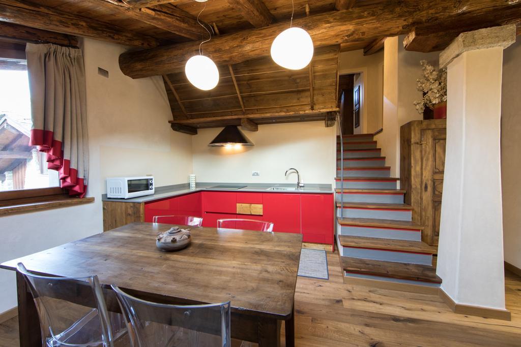 Maison Lo Triolet Introd Luaran gambar
