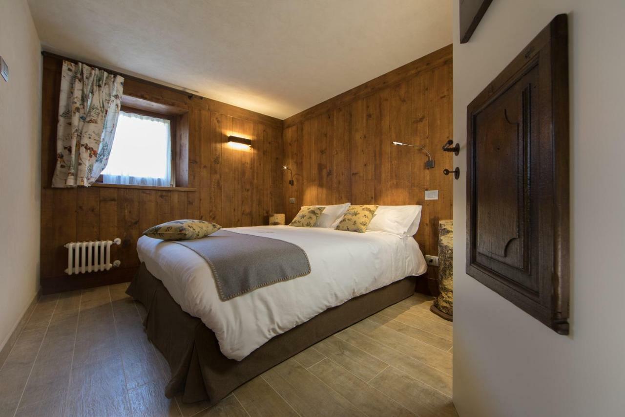 Maison Lo Triolet Introd Luaran gambar