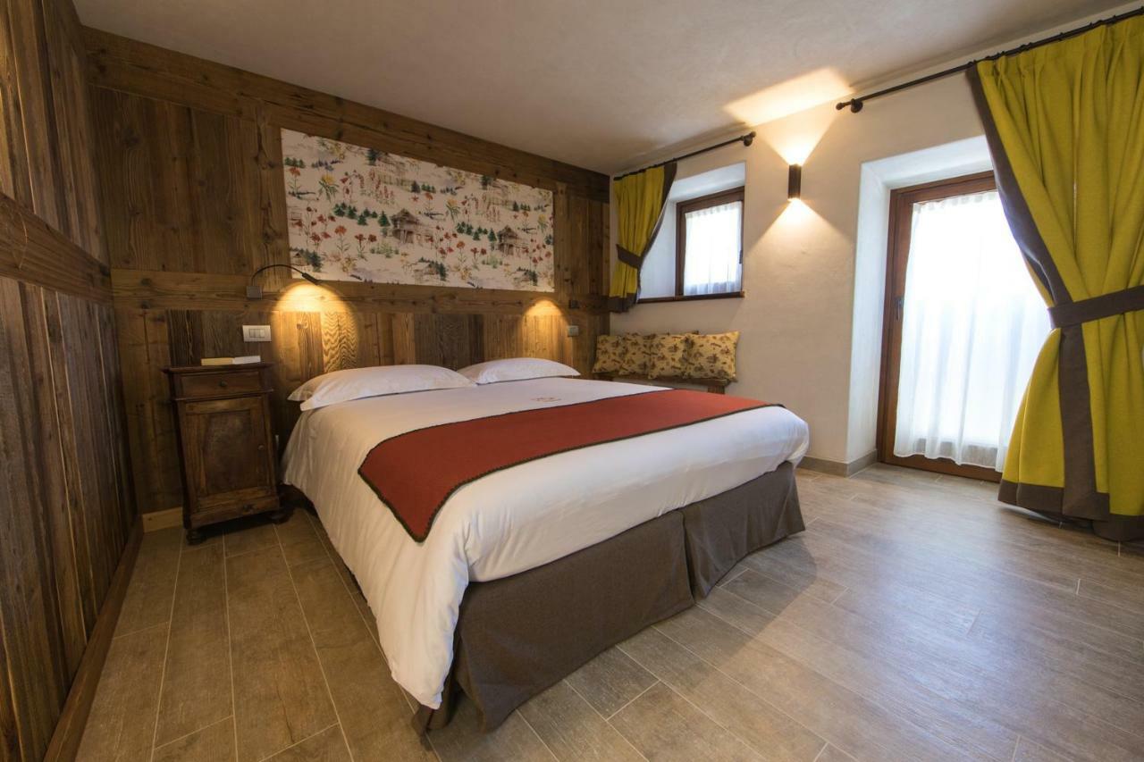 Maison Lo Triolet Introd Luaran gambar